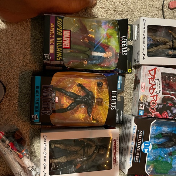 Action figures! - Picture 3 of 3